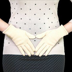 Chic Comfort - Women's Fall/Winter Glove Collection